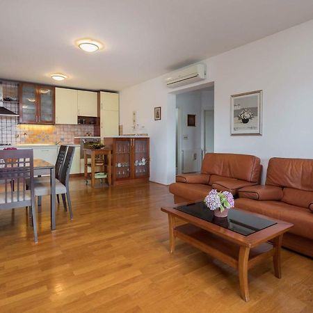Otium Apartment Kaštela Екстериор снимка