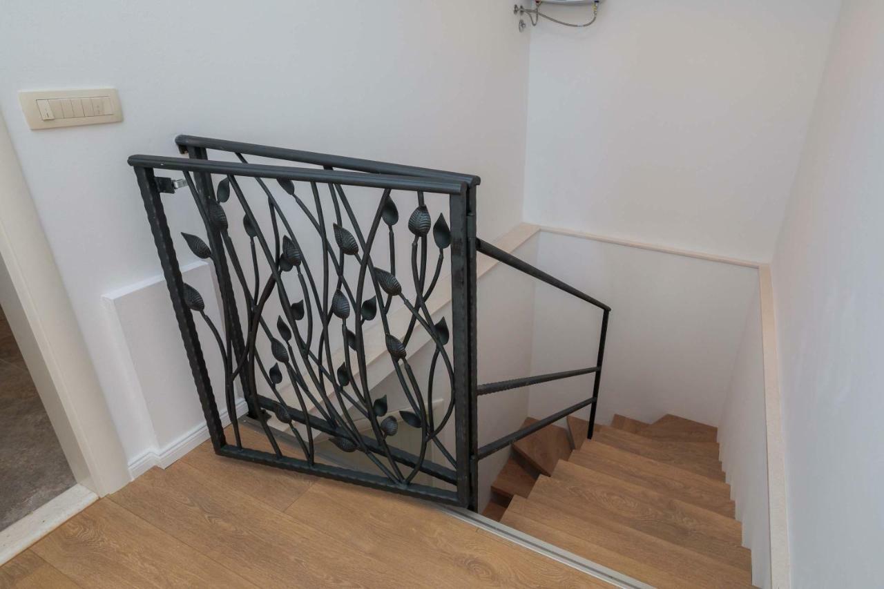 Otium Apartment Kaštela Екстериор снимка