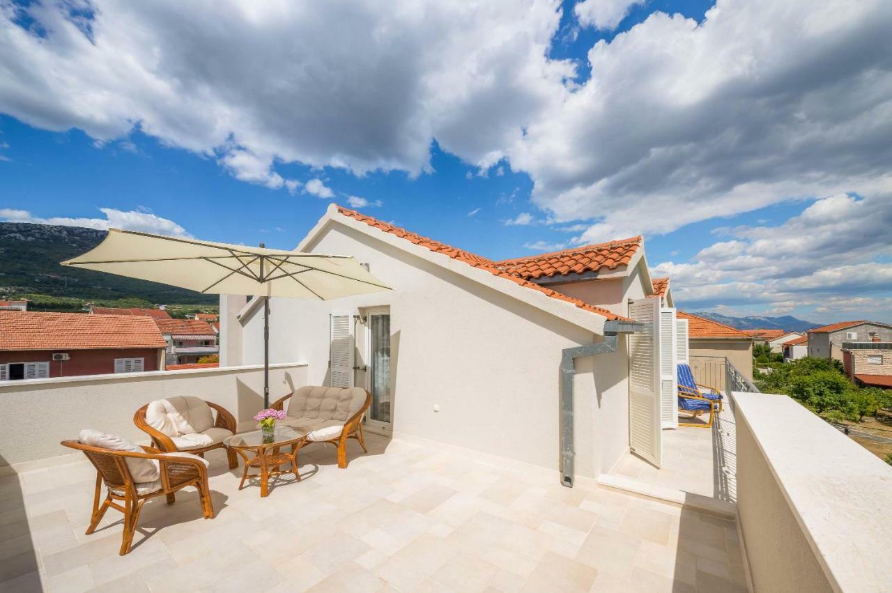Otium Apartment Kaštela Екстериор снимка