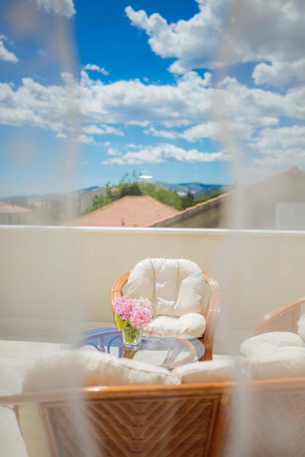 Otium Apartment Kaštela Екстериор снимка